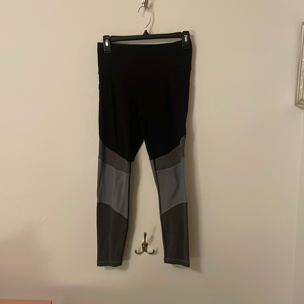 Athleta leggings